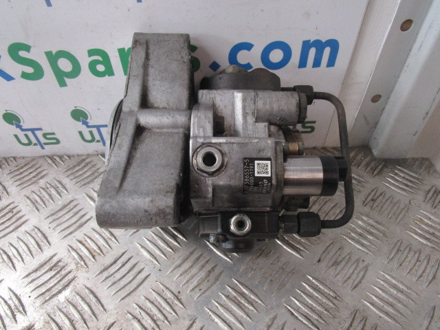 ISUZU NQR / N75 HIGH PRESSURE FUEL PUMP DENSO P/NO 8-97386557 - Brandstoftoevoer voor Vrachtwagen: afbeelding 1 ISUZU NQR / N75 HIGH PRESSURE FUEL PUMP DENSO P/NO 8-97386557 - Brandstoftoevoer voor Vrachtwagen: afbeelding 1