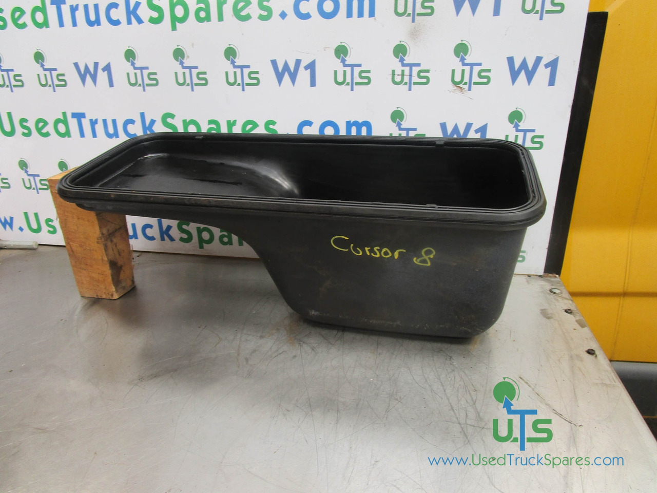 IVECO CURSOR 8 SUMP - Motor en onderdelen voor Vrachtwagen: afbeelding 1 IVECO CURSOR 8 SUMP - Motor en onderdelen voor Vrachtwagen: afbeelding 1