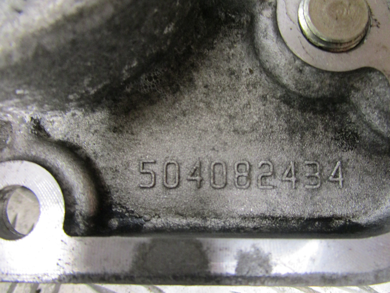 IVECO DAILY 3.0 FRONT TIMING COVER P/NO 504082434 - Motor en onderdelen voor Vrachtwagen: afbeelding 2 IVECO DAILY 3.0 FRONT TIMING COVER P/NO 504082434 - Motor en onderdelen voor Vrachtwagen: afbeelding 2