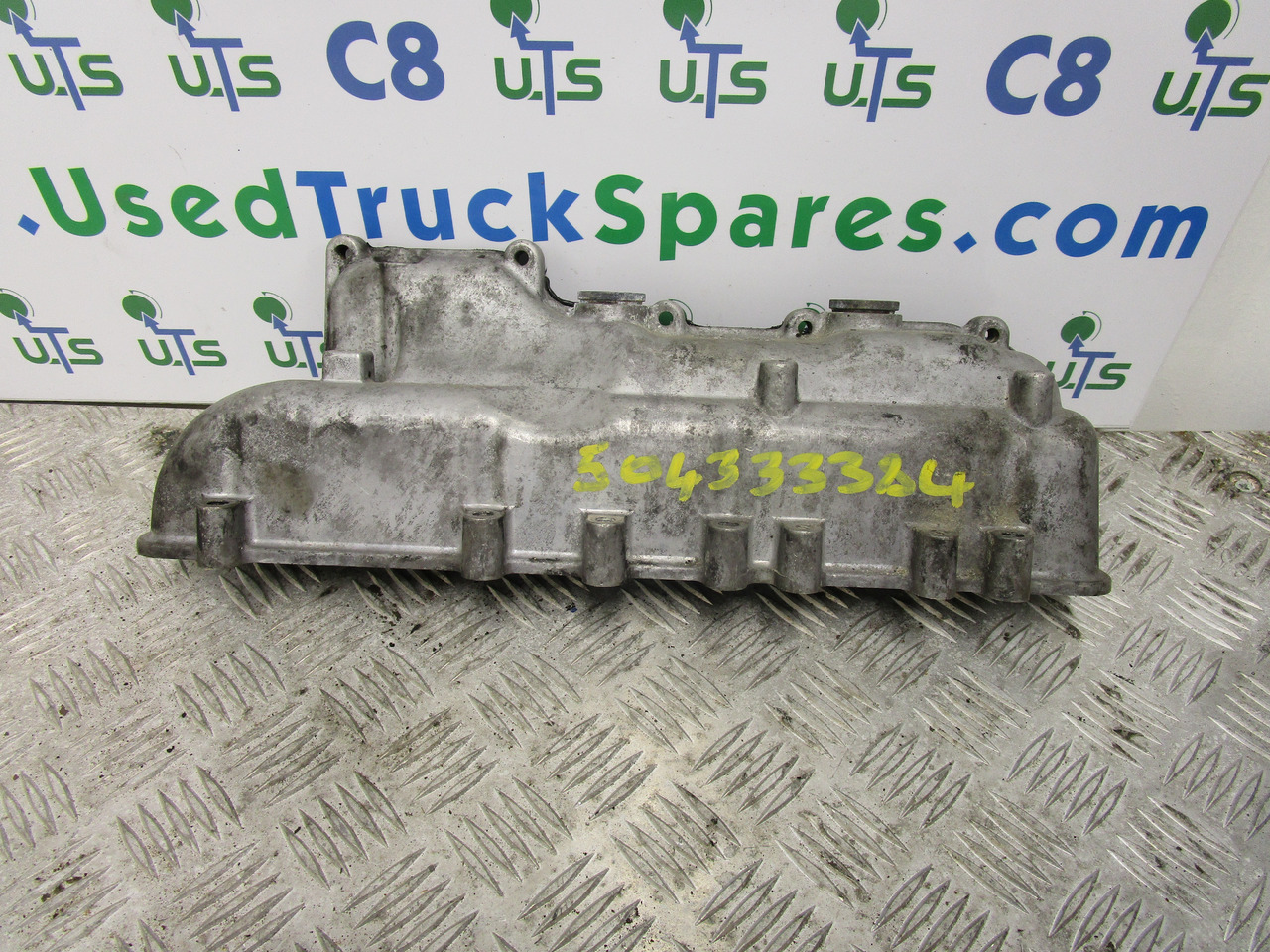 IVECO DAILY 3.0 INLET MANIFOLD P/NO 504333384 - Motor en onderdelen voor Vrachtwagen: afbeelding 1 IVECO DAILY 3.0 INLET MANIFOLD P/NO 504333384 - Motor en onderdelen voor Vrachtwagen: afbeelding 1