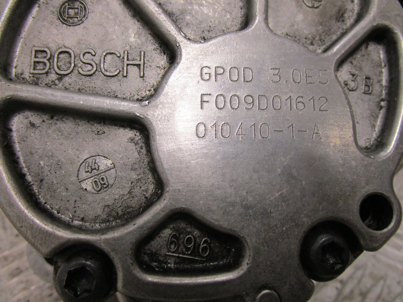 IVECO DAILY 3.0 VACUUM PUMP P/NO F009D01612 - Motor en onderdelen voor Vrachtwagen: afbeelding 2 IVECO DAILY 3.0 VACUUM PUMP P/NO F009D01612 - Motor en onderdelen voor Vrachtwagen: afbeelding 2