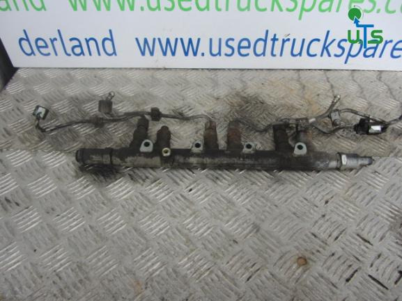 IVECO TECTOR 6 CYLINDER FUEL RAIL, SENSORS AND INJECTOR PIPES - Motor en onderdelen voor Vrachtwagen: afbeelding 1 IVECO TECTOR 6 CYLINDER FUEL RAIL, SENSORS AND INJECTOR PIPES - Motor en onderdelen voor Vrachtwagen: afbeelding 1