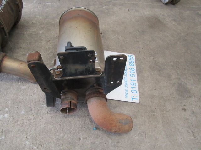 MAN TGL CAT/DPF P/NO 81.151010413 - Geluiddemper/ Uitlaatsysteem voor Vrachtwagen: afbeelding 3 MAN TGL CAT/DPF P/NO 81.151010413 - Geluiddemper/ Uitlaatsysteem voor Vrachtwagen: afbeelding 3