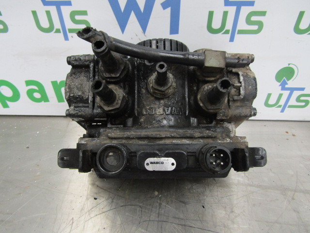 MAN TGM / TGS WABCO EBS MODULE 81.52106.6040 / 4801041050 - Remdelen voor Vrachtwagen: afbeelding 1 MAN TGM / TGS WABCO EBS MODULE 81.52106.6040 / 4801041050 - Remdelen voor Vrachtwagen: afbeelding 1