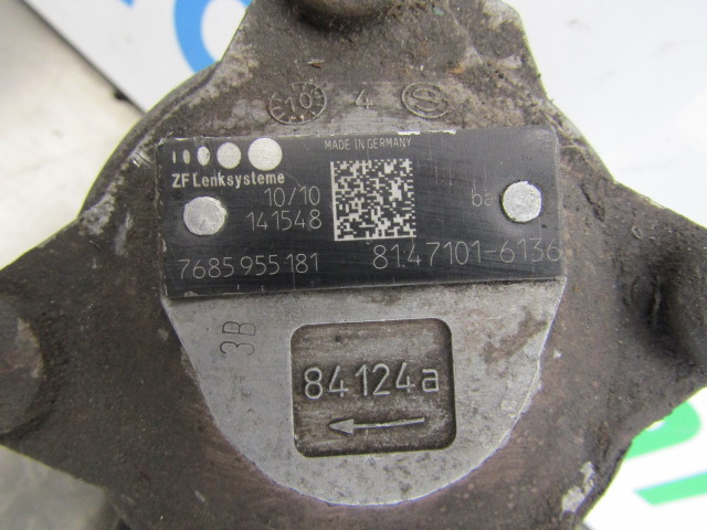 MAN TGS/TGX D2066 POWER STEERING PUMP P/NO 51.47101.6136 - Stuurinrichting voor Vrachtwagen: afbeelding 2 MAN TGS/TGX D2066 POWER STEERING PUMP P/NO 51.47101.6136 - Stuurinrichting voor Vrachtwagen: afbeelding 2
