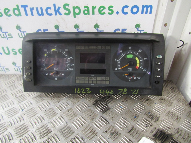 MERCEDES ATEGO CLOCK CLUSTER P/NO A001 448 7821 - Stuurinrichting voor Vrachtwagen: afbeelding 1 MERCEDES ATEGO CLOCK CLUSTER P/NO A001 448 7821 - Stuurinrichting voor Vrachtwagen: afbeelding 1