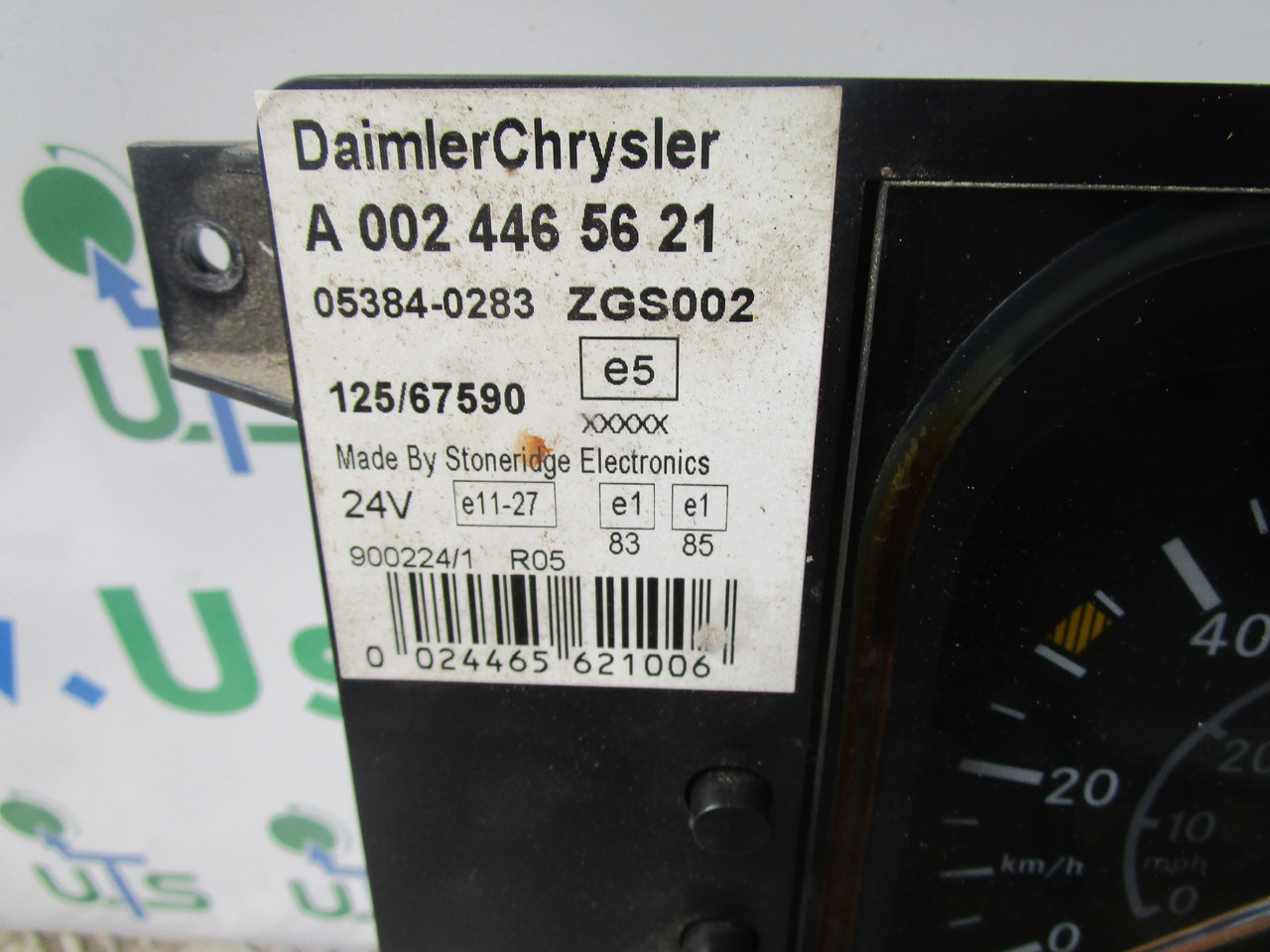 MERCEDES AXOR / ECONIC CLOCK CLUSTER P/NO A0024465621 - Elektrisch systeem voor Vrachtwagen: afbeelding 2 MERCEDES AXOR / ECONIC CLOCK CLUSTER P/NO A0024465621 - Elektrisch systeem voor Vrachtwagen: afbeelding 2