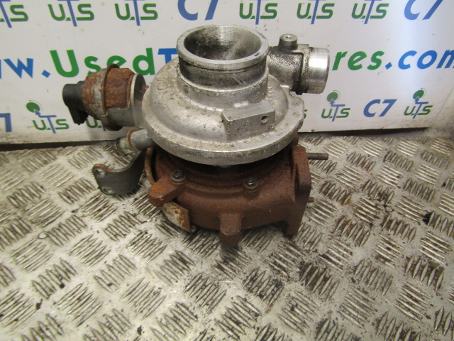 MITSUBISHI FUSO 4P10 TURBO P/NO 504371348 - Turbolader voor Vrachtwagen: afbeelding 1 MITSUBISHI FUSO 4P10 TURBO P/NO 504371348 - Turbolader voor Vrachtwagen: afbeelding 1