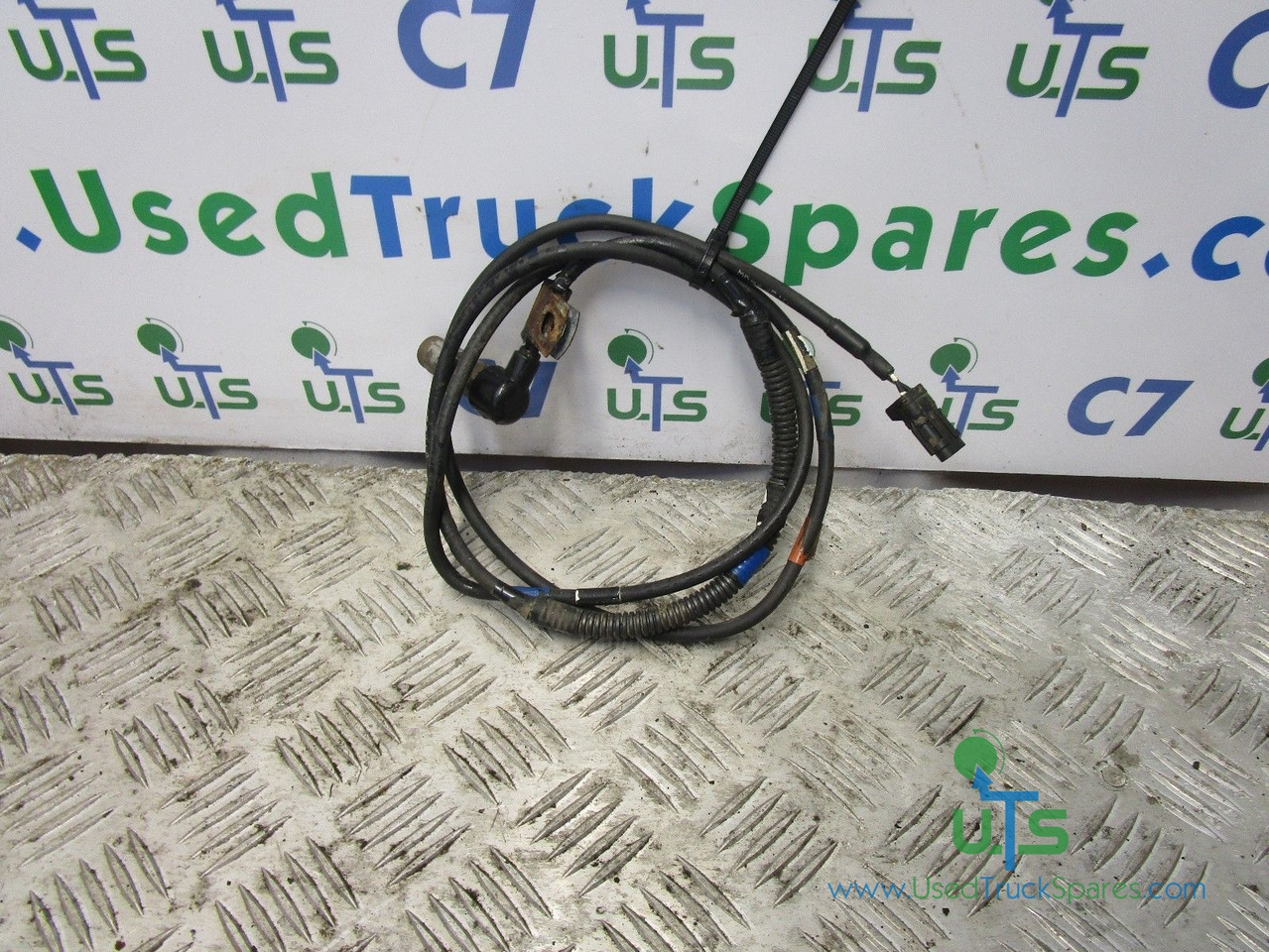 MITSUBISHI FUSO 75C OFFSIDE REAR ABS SENSOR - Remdelen voor Vrachtwagen: afbeelding 1 MITSUBISHI FUSO 75C OFFSIDE REAR ABS SENSOR - Remdelen voor Vrachtwagen: afbeelding 1