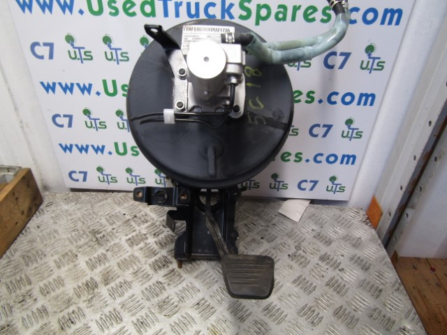 MITSUBISHI FUSO 75C15 / 75C18 COMPLETE BRAKE SERVO TYAFE85DG6DU21736 - Remdelen voor Vrachtwagen: afbeelding 1 MITSUBISHI FUSO 75C15 / 75C18 COMPLETE BRAKE SERVO TYAFE85DG6DU21736 - Remdelen voor Vrachtwagen: afbeelding 1
