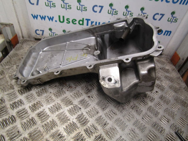 MITSUBISHI FUSO FUSO 4P10 ENGINE SUMP P/NO 5801390995 - Motor en onderdelen voor Vrachtwagen: afbeelding 1 MITSUBISHI FUSO FUSO 4P10 ENGINE SUMP P/NO 5801390995 - Motor en onderdelen voor Vrachtwagen: afbeelding 1