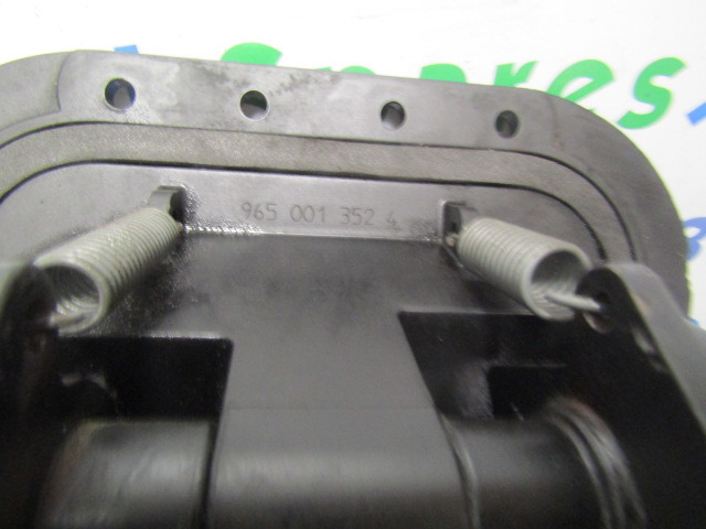 RENAULT MIDLUM DCI PEDAL BOX INC BRAKE VALVE + CLUTCH CYLINDER - Cabine en interieur voor Vrachtwagen: afbeelding 2 RENAULT MIDLUM DCI PEDAL BOX INC BRAKE VALVE + CLUTCH CYLINDER - Cabine en interieur voor Vrachtwagen: afbeelding 2