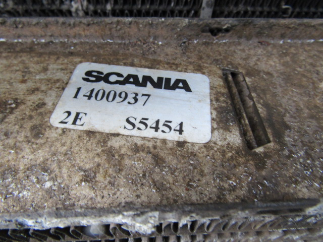 SCANIA P94 230 RADIATOR/INTERCOOLER PACK P/NO 1400937 - Radiateur voor Vrachtwagen: afbeelding 3 SCANIA P94 230 RADIATOR/INTERCOOLER PACK P/NO 1400937 - Radiateur voor Vrachtwagen: afbeelding 3