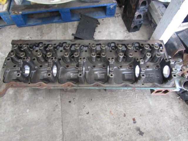 VOLVO D13 CYLINDER HEAD P/NO P21582793 / 130971926 - Motor en onderdelen voor Vrachtwagen: afbeelding 4 VOLVO D13 CYLINDER HEAD P/NO P21582793 / 130971926 - Motor en onderdelen voor Vrachtwagen: afbeelding 4