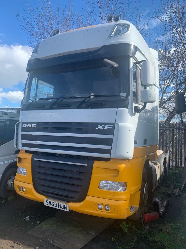 DAF XF 105 460 MANUAL (2013) BREAKING FOR PARTS - Vrachtwagen: afbeelding 1 DAF XF 105 460 MANUAL (2013) BREAKING FOR PARTS - Vrachtwagen: afbeelding 1