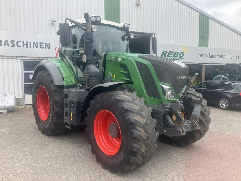 Fendt 828 Profi Plus - Tractor: afbeelding 1 Fendt 828 Profi Plus - Tractor: afbeelding 1
