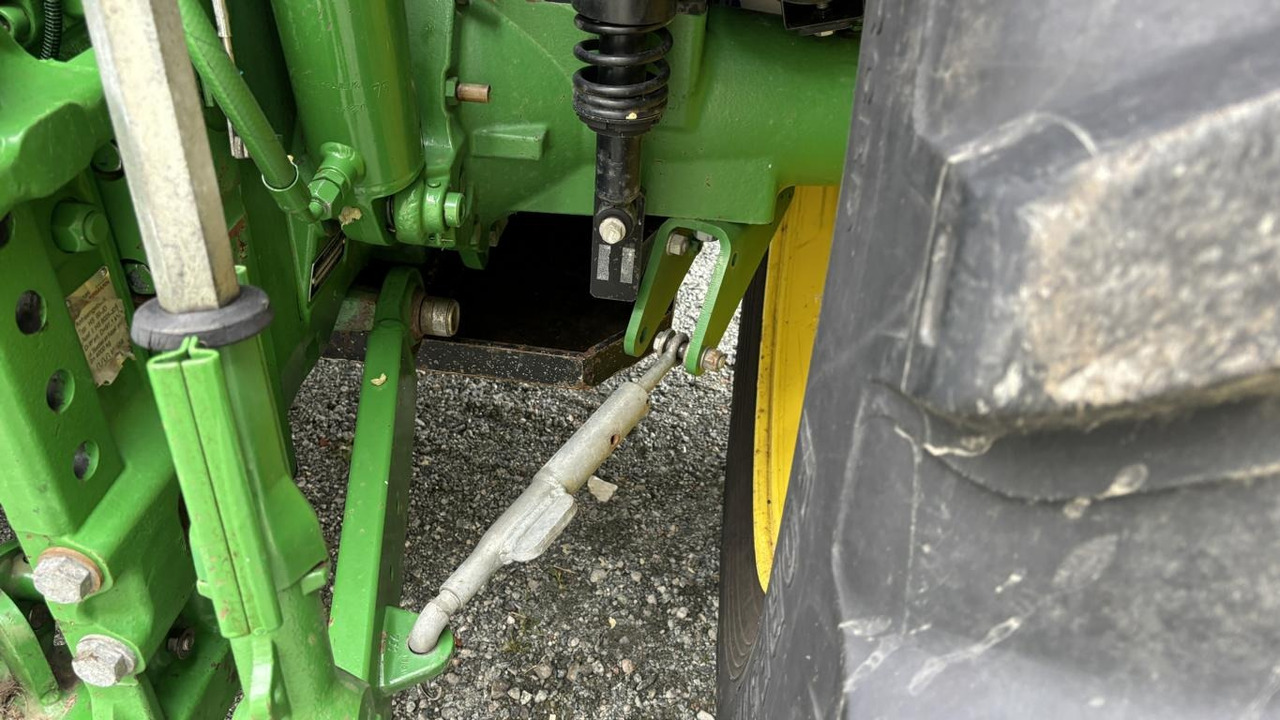 Gemeentelijke tractor John Deere 6120M: afbeelding 22