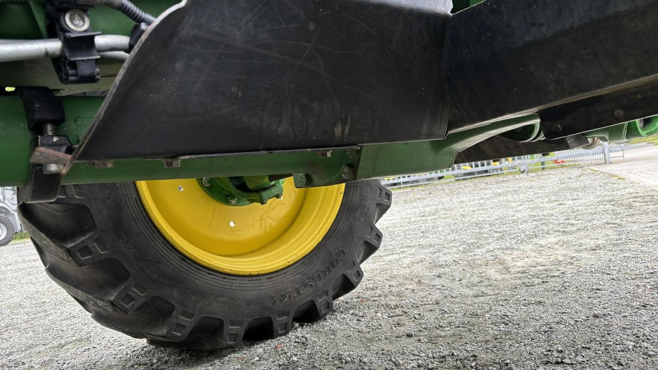 Gemeentelijke tractor John Deere 6120M: afbeelding 32