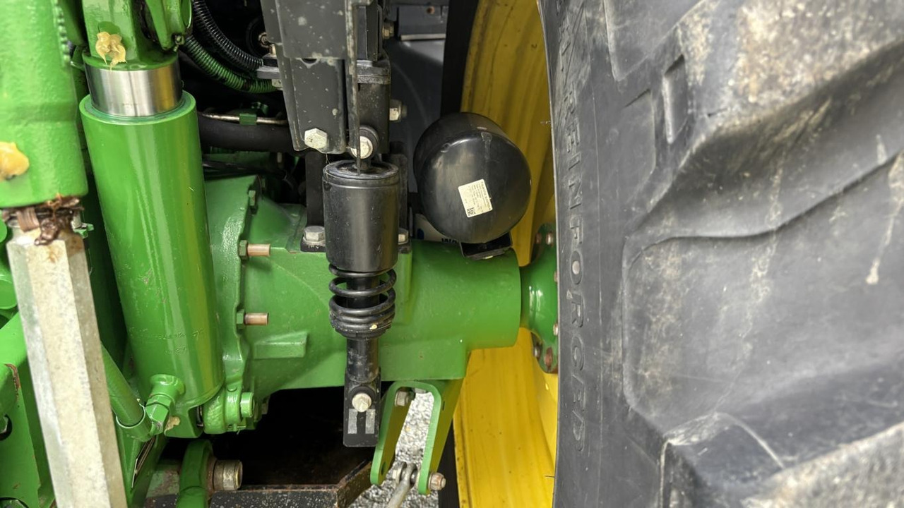 Gemeentelijke tractor John Deere 6120M: afbeelding 21