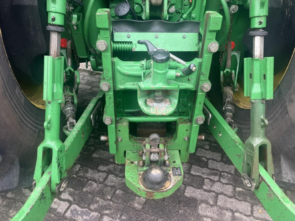 Tractor John Deere 6250R: afbeelding 16 Tractor John Deere 6250R: afbeelding 16