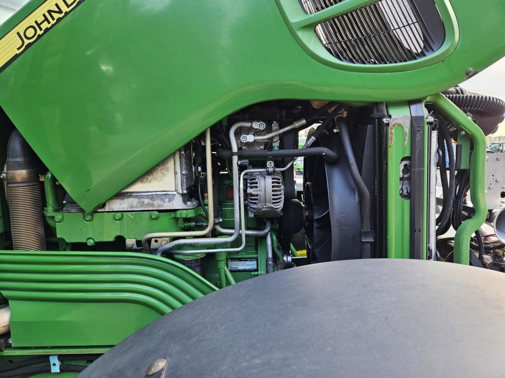 John Deere 6630 Premium - Tractor: afbeelding 2 John Deere 6630 Premium - Tractor: afbeelding 2