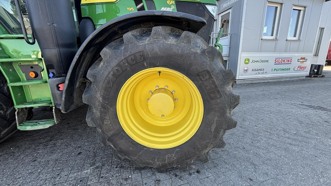 Tractor John Deere 6R195 TRAKTOR: afbeelding 19 Tractor John Deere 6R195 TRAKTOR: afbeelding 19