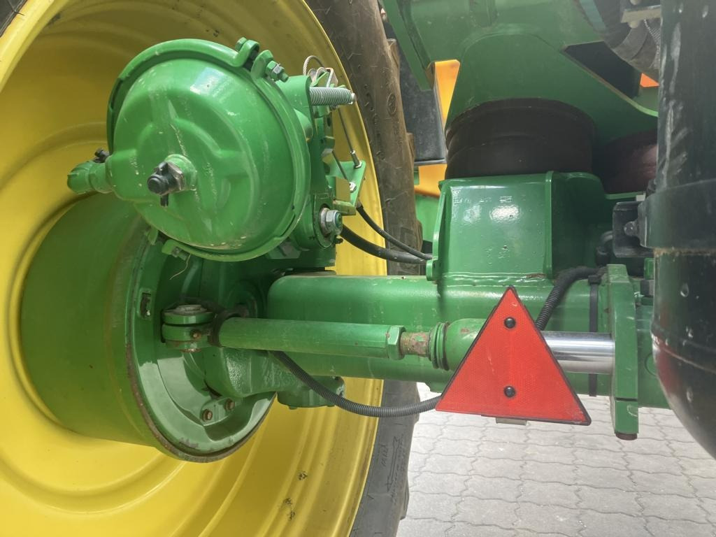 John Deere BASISMASCHINE R944I POWRSPRAY - Getrokken veldspuit: afbeelding 5 John Deere BASISMASCHINE R944I POWRSPRAY - Getrokken veldspuit: afbeelding 5