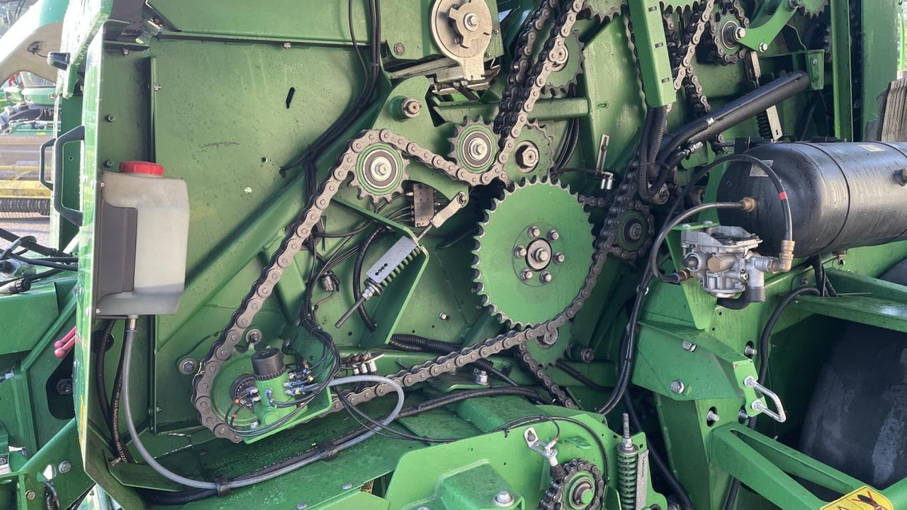 Hooi-/ Voedermachine John Deere C441R: afbeelding 15