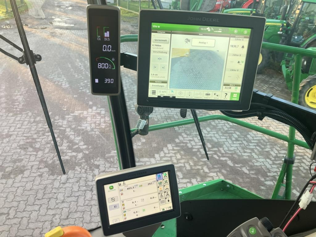 John Deere FELDHÄCKSLER 9900 - Oogstmachine: afbeelding 5 John Deere FELDHÄCKSLER 9900 - Oogstmachine: afbeelding 5
