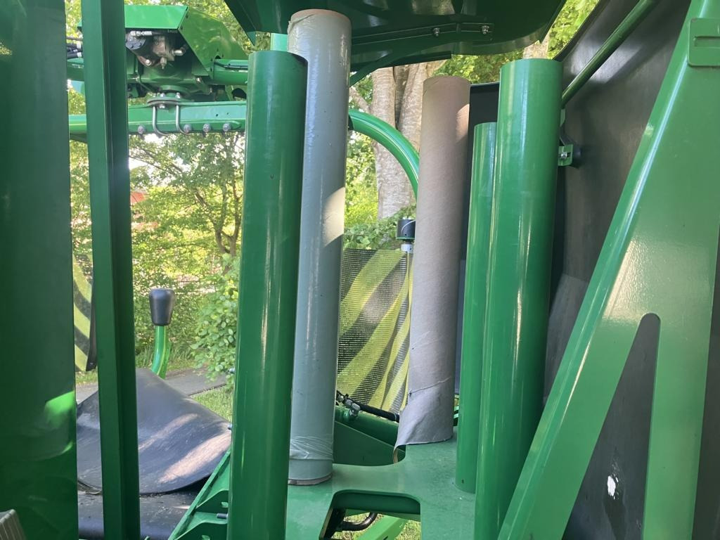 John Deere FESTKAMMER-KOMBIPRESSE C441R - Hooi-/ Voedermachine: afbeelding 4 John Deere FESTKAMMER-KOMBIPRESSE C441R - Hooi-/ Voedermachine: afbeelding 4