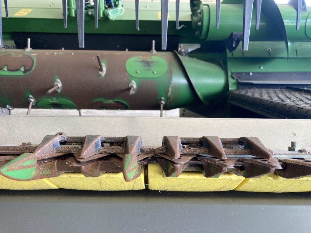 John Deere HD35X MY24 - Maaidorser: afbeelding 3 John Deere HD35X MY24 - Maaidorser: afbeelding 3