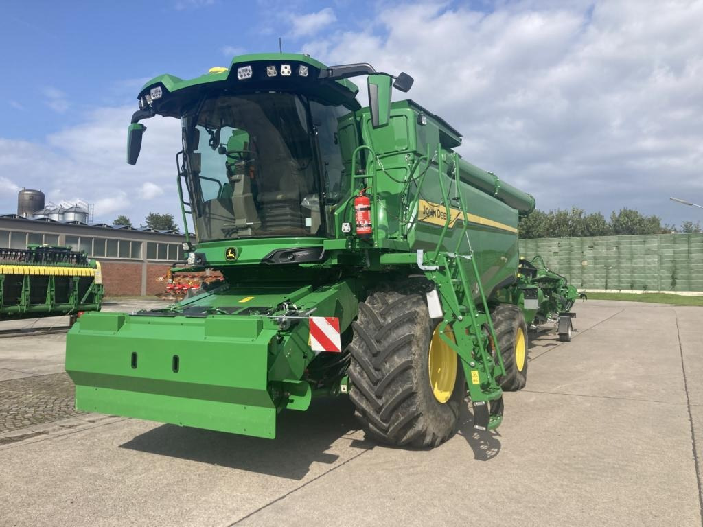 John Deere T5 700 MY25 - Maaidorser: afbeelding 5 John Deere T5 700 MY25 - Maaidorser: afbeelding 5