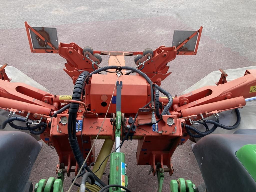 Kuhn GMD 883 - Maaimachine: afbeelding 4 Kuhn GMD 883 - Maaimachine: afbeelding 4