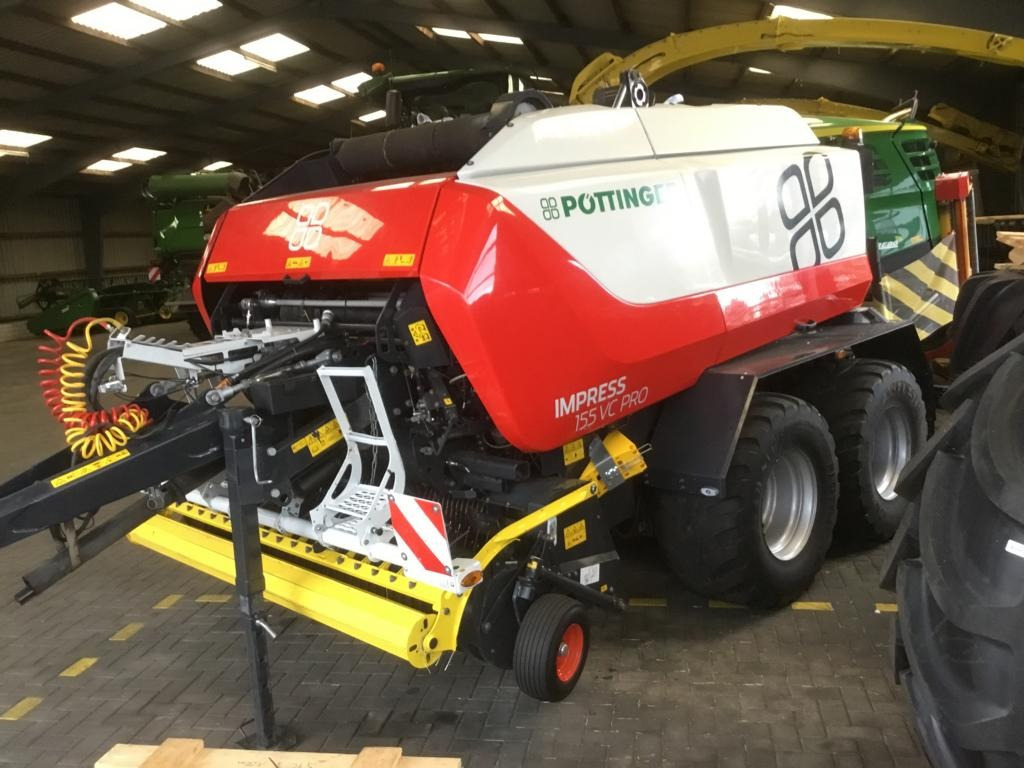 Pöttinger IMPRESS 155 VC PRO - Hooi-/ Voedermachine: afbeelding 1 Pöttinger IMPRESS 155 VC PRO - Hooi-/ Voedermachine: afbeelding 1