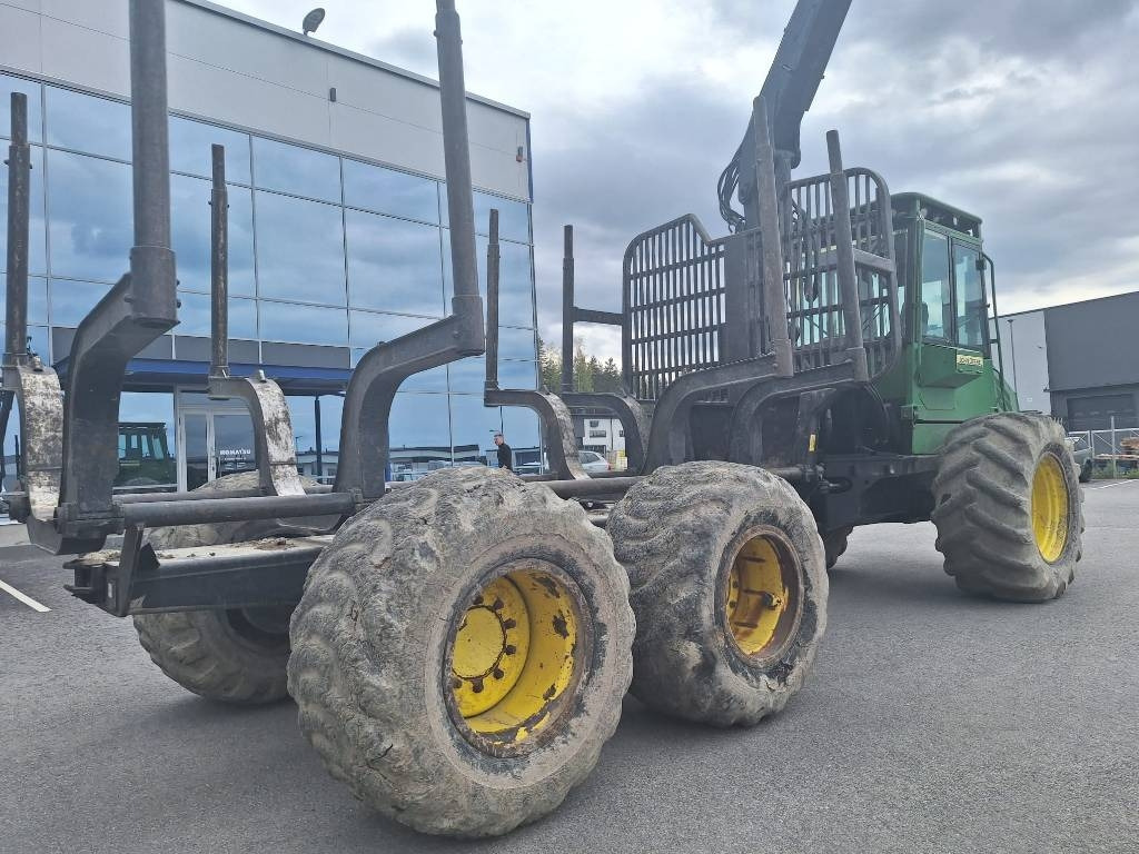 John Deere 1010 D Eco III - Forwarder: afbeelding 3 John Deere 1010 D Eco III - Forwarder: afbeelding 3