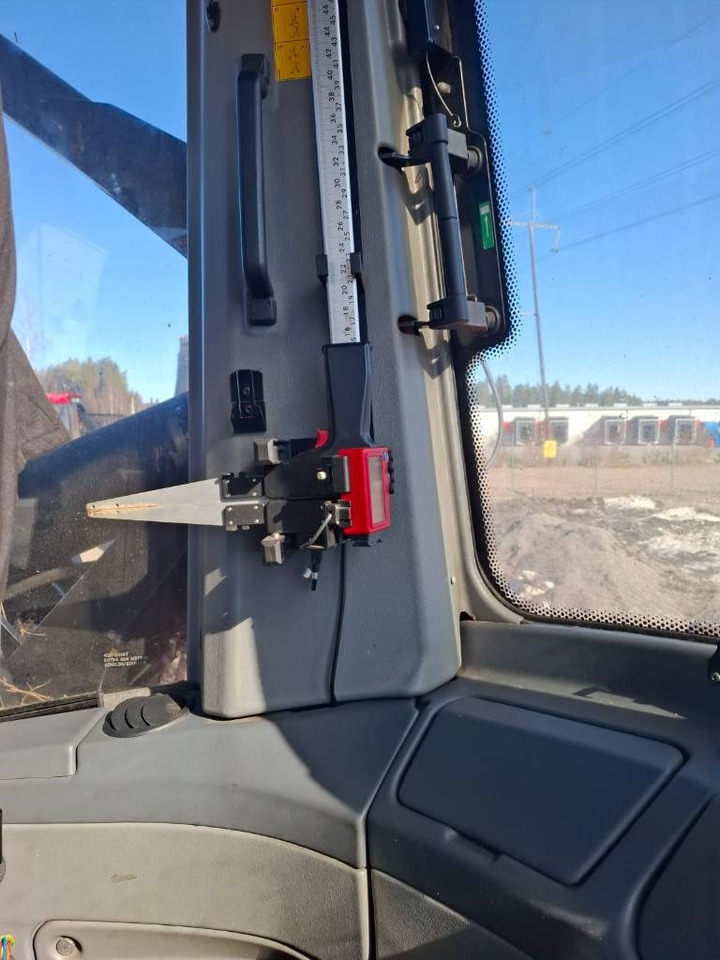 Harvester Komatsu 911: afbeelding 11 Harvester Komatsu 911: afbeelding 11