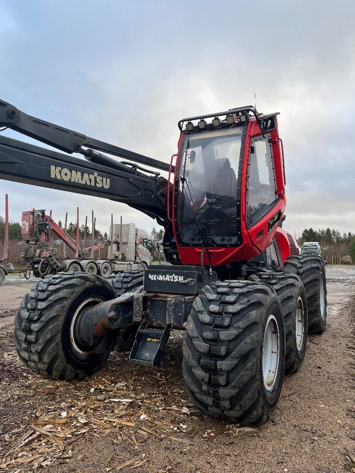 Komatsu 911 - Harvester: afbeelding 1 Komatsu 911 - Harvester: afbeelding 1