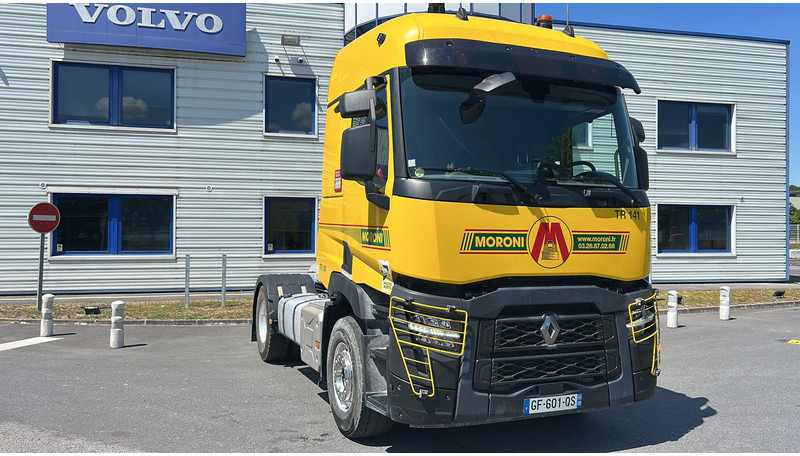 Renault C Cab 2.5 - Trekker: afbeelding 2 Renault C Cab 2.5 - Trekker: afbeelding 2