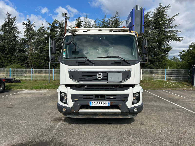 Volvo FM - Haakarmsysteem vrachtwagen: afbeelding 5 Volvo FM - Haakarmsysteem vrachtwagen: afbeelding 5