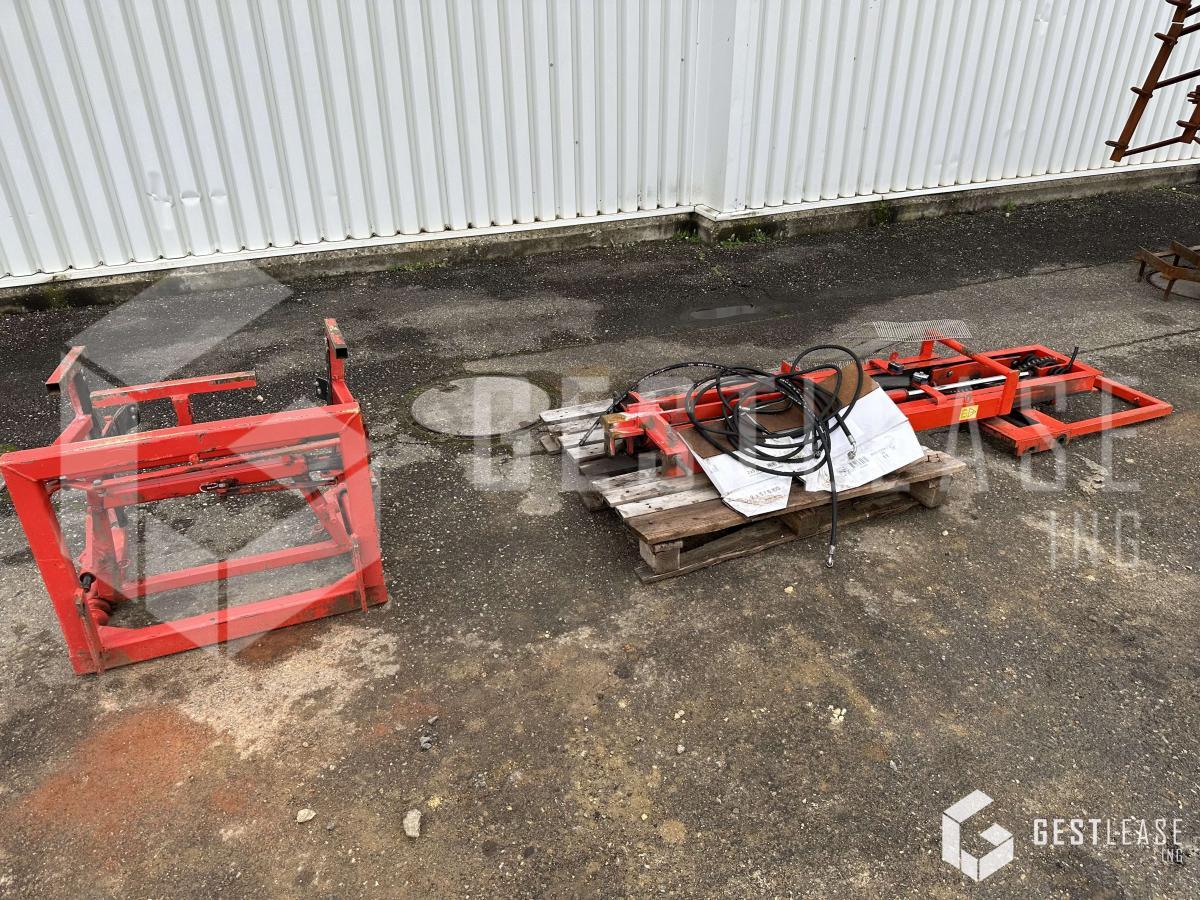 CAMPADELLI LEVE CUVE - Aanbouwdeel voor Landbouwmachine: afbeelding 1 CAMPADELLI LEVE CUVE - Aanbouwdeel voor Landbouwmachine: afbeelding 1