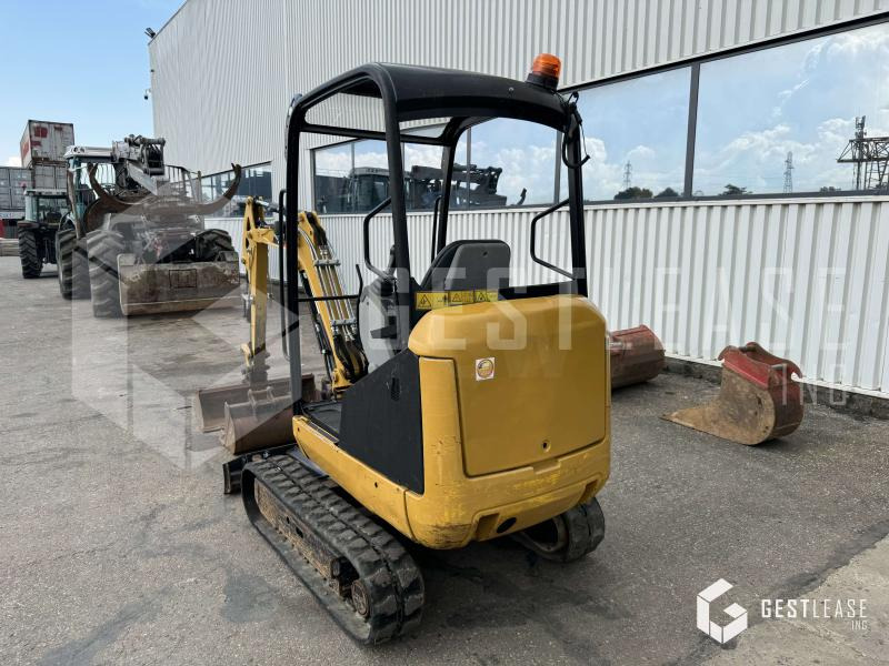Caterpillar 301.7D - Minigraafmachine: afbeelding 2 Caterpillar 301.7D - Minigraafmachine: afbeelding 2