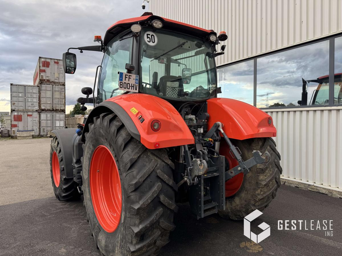 Kubota M6121 - Tractor: afbeelding 2 Kubota M6121 - Tractor: afbeelding 2