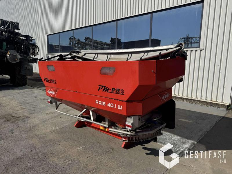Kuhn AXIS 40.1 W - Kunstmeststrooier: afbeelding 2 Kuhn AXIS 40.1 W - Kunstmeststrooier: afbeelding 2