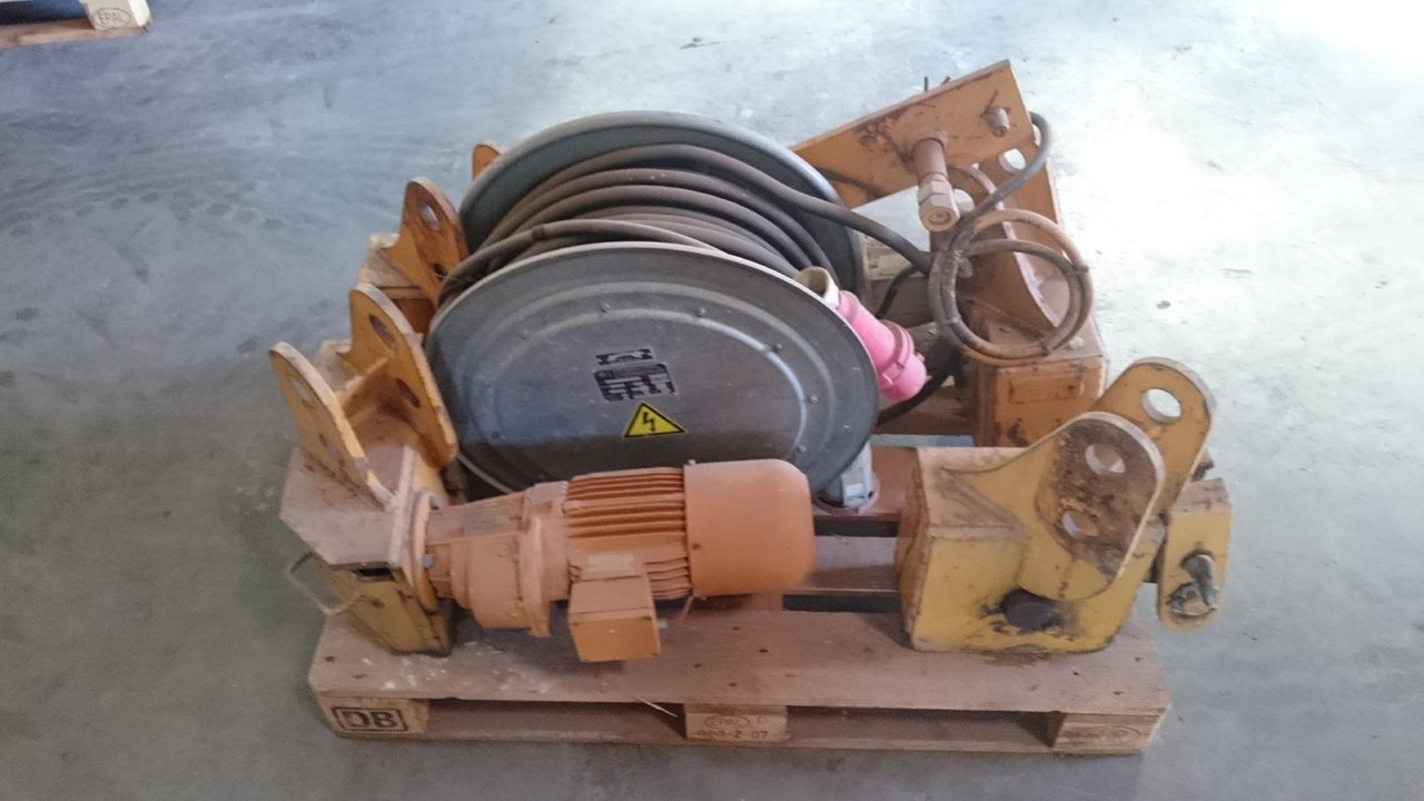 Liebherr Schienenfahrewerk Schienenfahrwerk für 34K, 35K - Bouwmaterieel: afbeelding 3 Liebherr Schienenfahrewerk Schienenfahrwerk für 34K, 35K - Bouwmaterieel: afbeelding 3