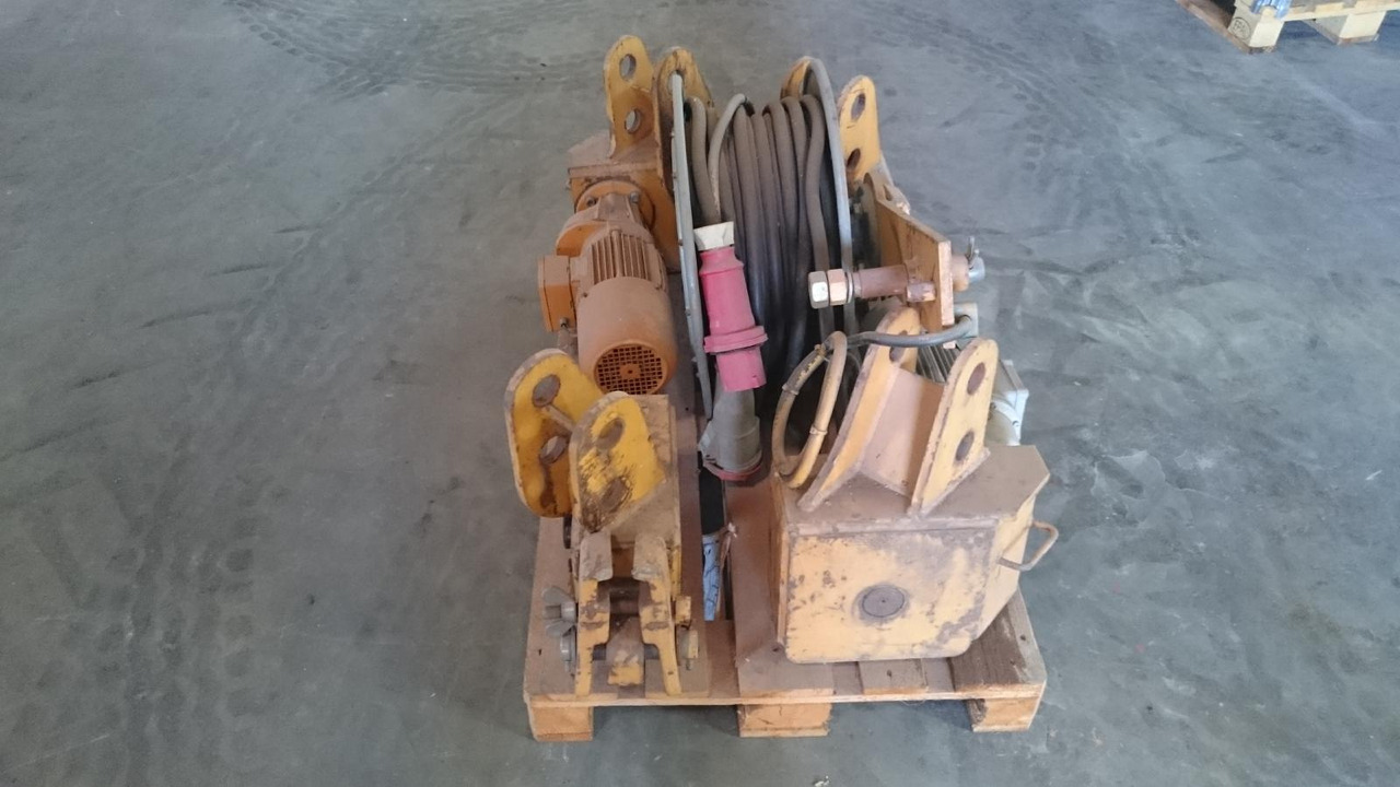 Liebherr Schienenfahrewerk Schienenfahrwerk für 34K, 35K - Bouwmaterieel: afbeelding 2 Liebherr Schienenfahrewerk Schienenfahrwerk für 34K, 35K - Bouwmaterieel: afbeelding 2