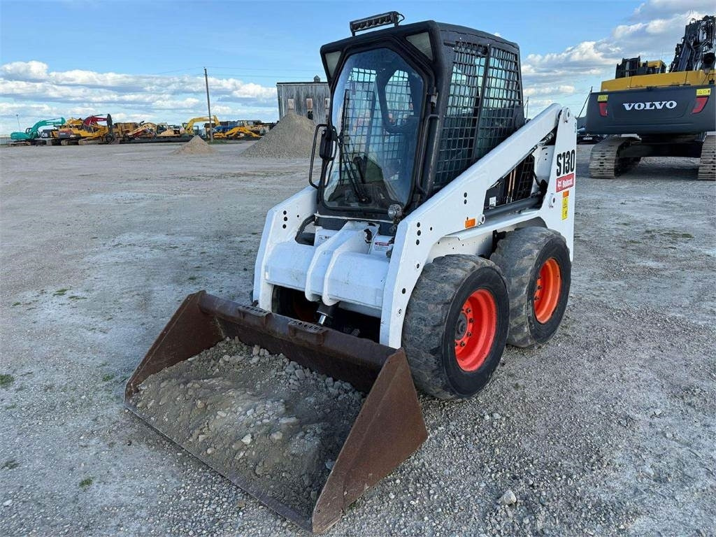 Bobcat S130 - Schranklader: afbeelding 2 Bobcat S130 - Schranklader: afbeelding 2