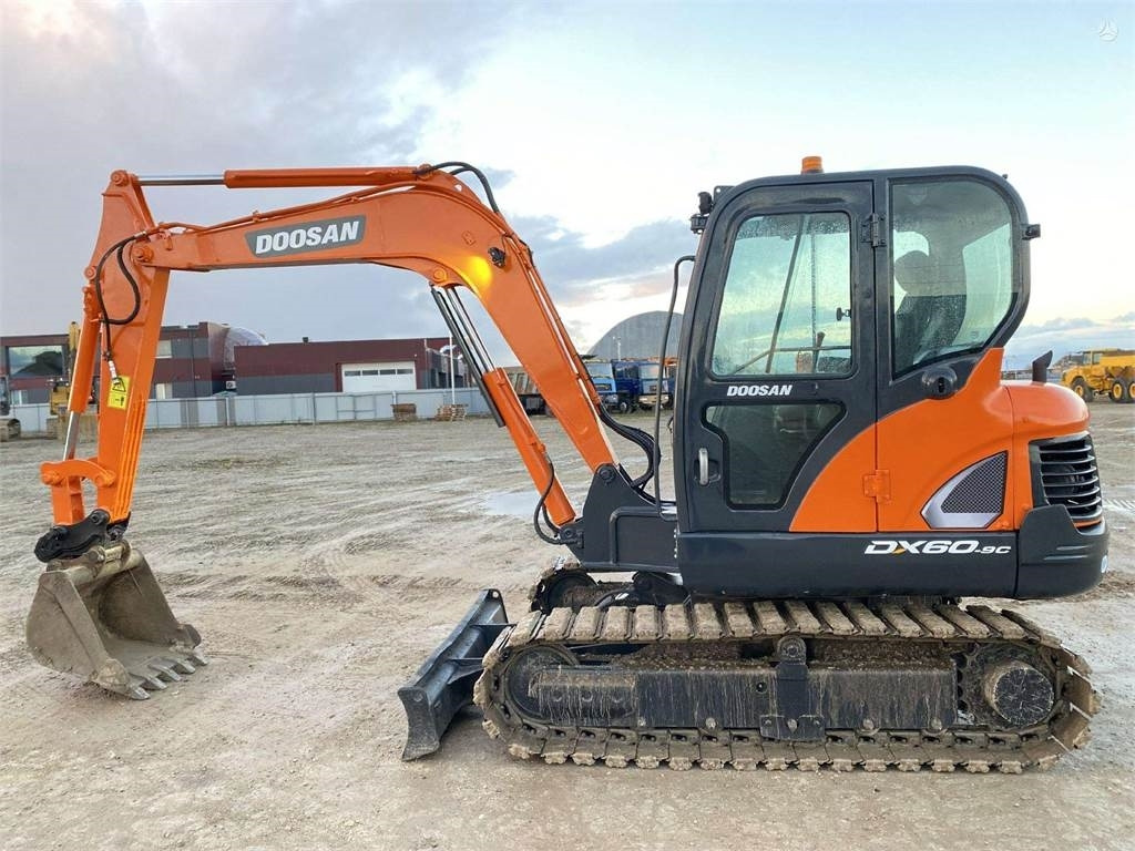 Doosan DX 60 C - Minigraafmachine: afbeelding 2 Doosan DX 60 C - Minigraafmachine: afbeelding 2
