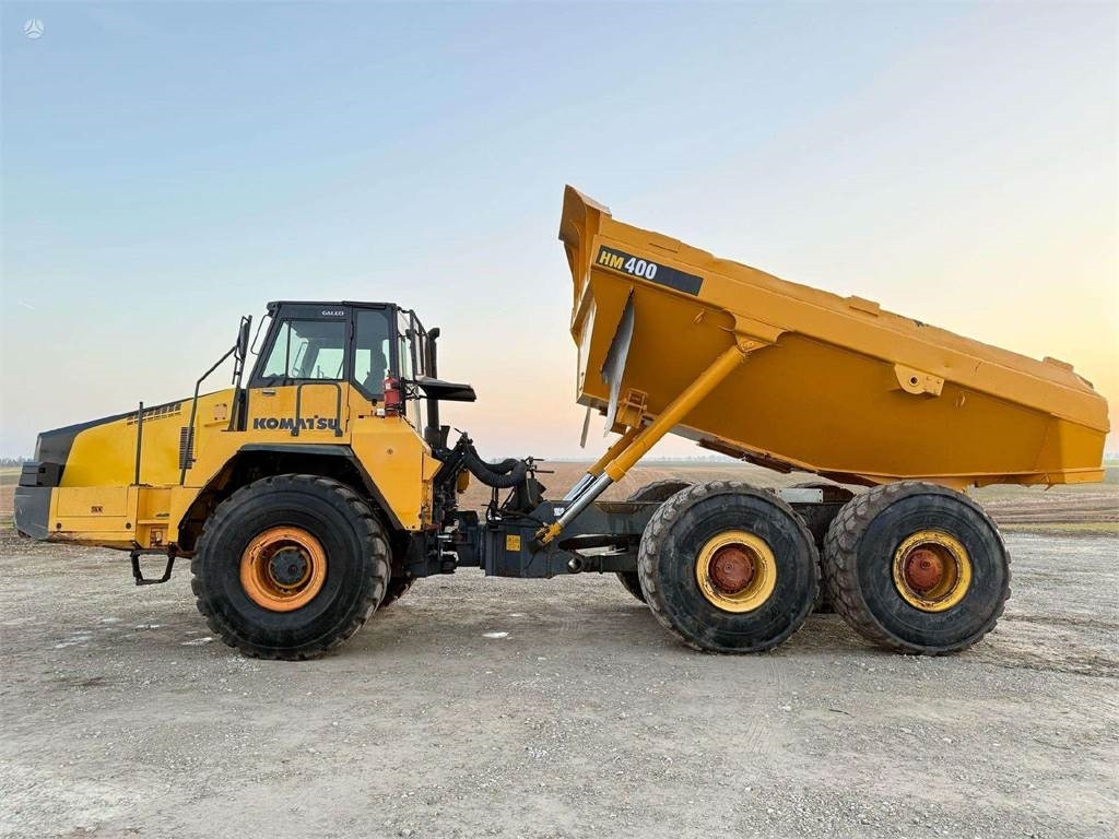 Komatsu HM 400-2 - Kiepwagen met knikbesturing: afbeelding 2 Komatsu HM 400-2 - Kiepwagen met knikbesturing: afbeelding 2