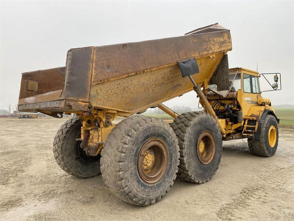 Volvo A25C , Nr.8 - Kiepwagen met knikbesturing: afbeelding 3 Volvo A25C , Nr.8 - Kiepwagen met knikbesturing: afbeelding 3