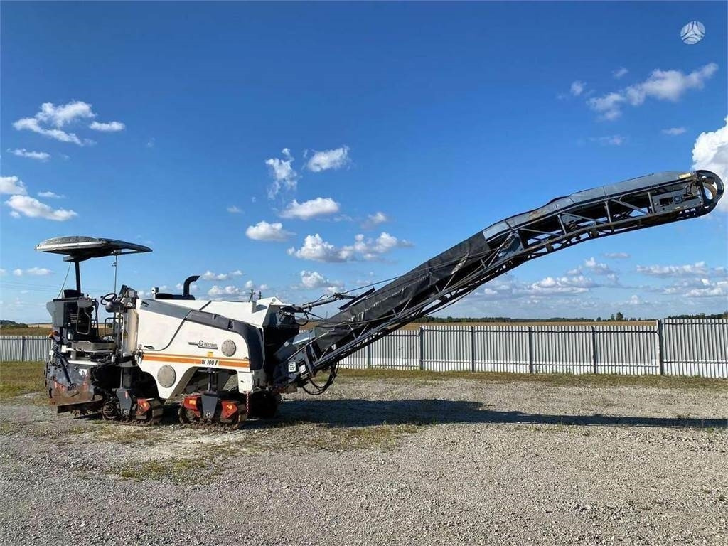 Wirtgen W100F - Asfaltafwerkmachine: afbeelding 3 Wirtgen W100F - Asfaltafwerkmachine: afbeelding 3